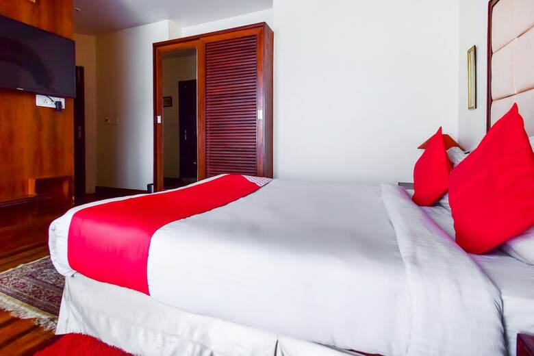 Hotel Oyo 14170 Kufri Star Inn