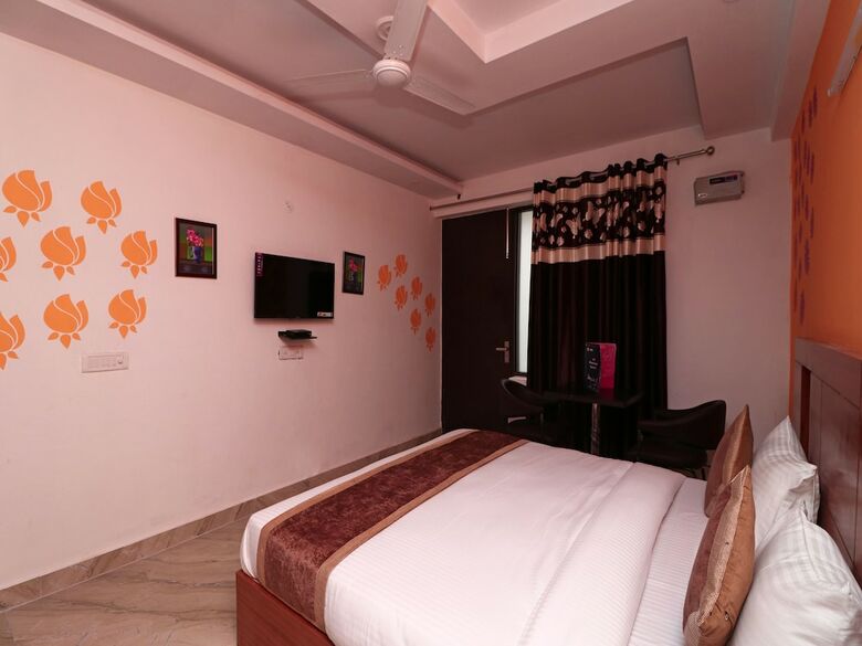 Hotel Oyo 16168 Maira Grand