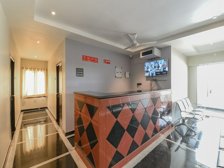 Hotel Oyo 19598 Sai Ram Grand