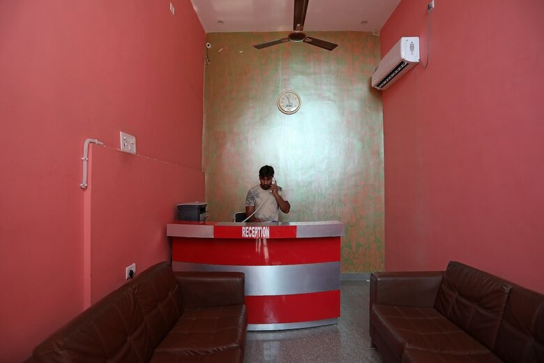 Hotel Oyo 17291 Shree Ram Palace
