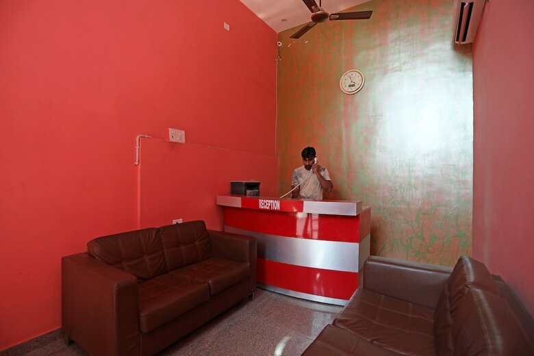 Hotel Oyo 17291 Shree Ram Palace