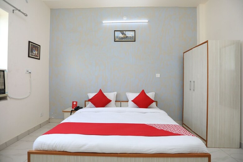 Hotel Oyo 17291 Shree Ram Palace