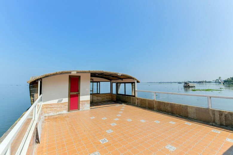 Hotel Oyo 24463 Indigo Luxury 4bhk