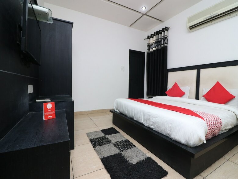 Oyo 22977 Hotel Alpine