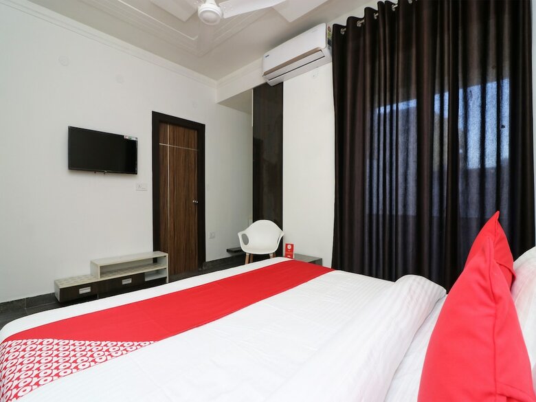 Oyo Flagship 15432 Hotel The Nest