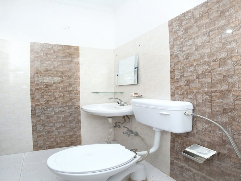 Hotel Oyo 6933 Satyam Home Stay