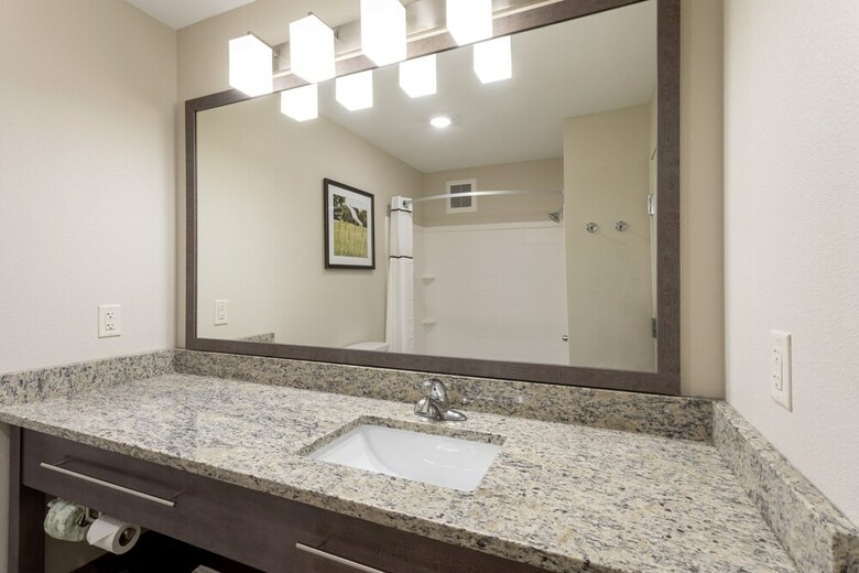 Grandstay Hotel & Suites Rock Valley