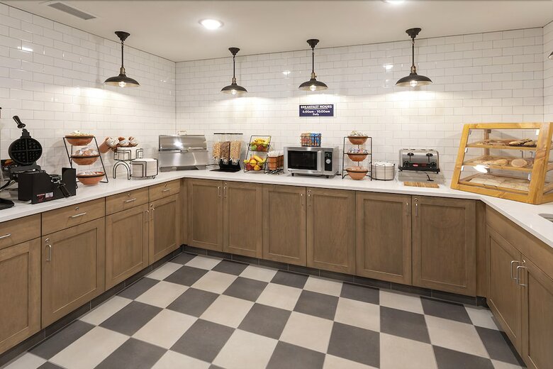 Grandstay Hotel & Suites Rock Valley
