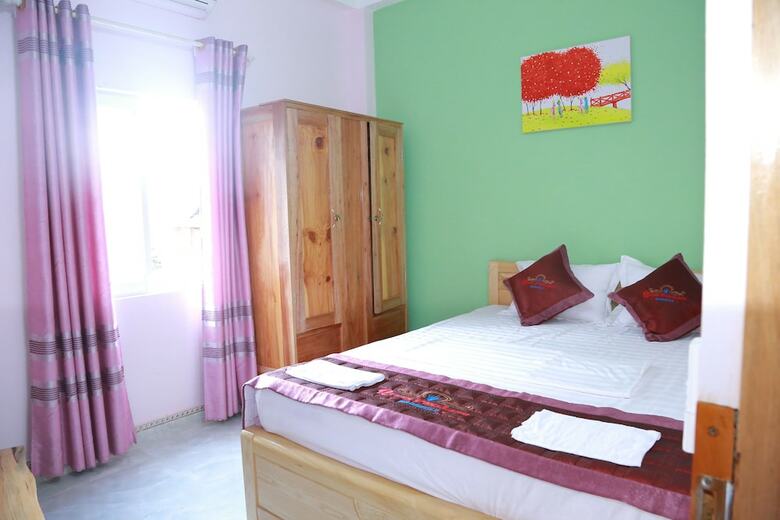 Hotel Queen Ponaland Homestay