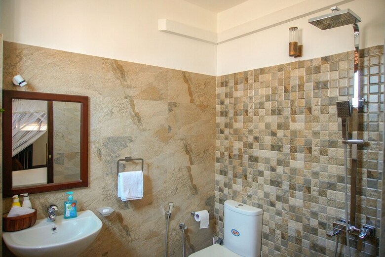 Hotel Dutch Wall