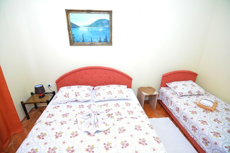 Apartamentos Holiday Home Cattaro