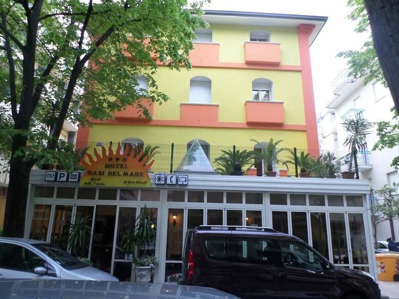 Hotel Oasi Del Mare