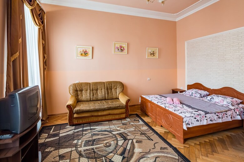 Apartamentos Two Bedrooms & Studio On Lychakivska 16