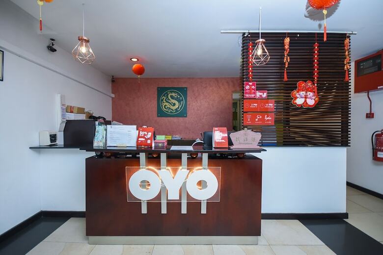 Hotel Oyo 976 Dragon Inn