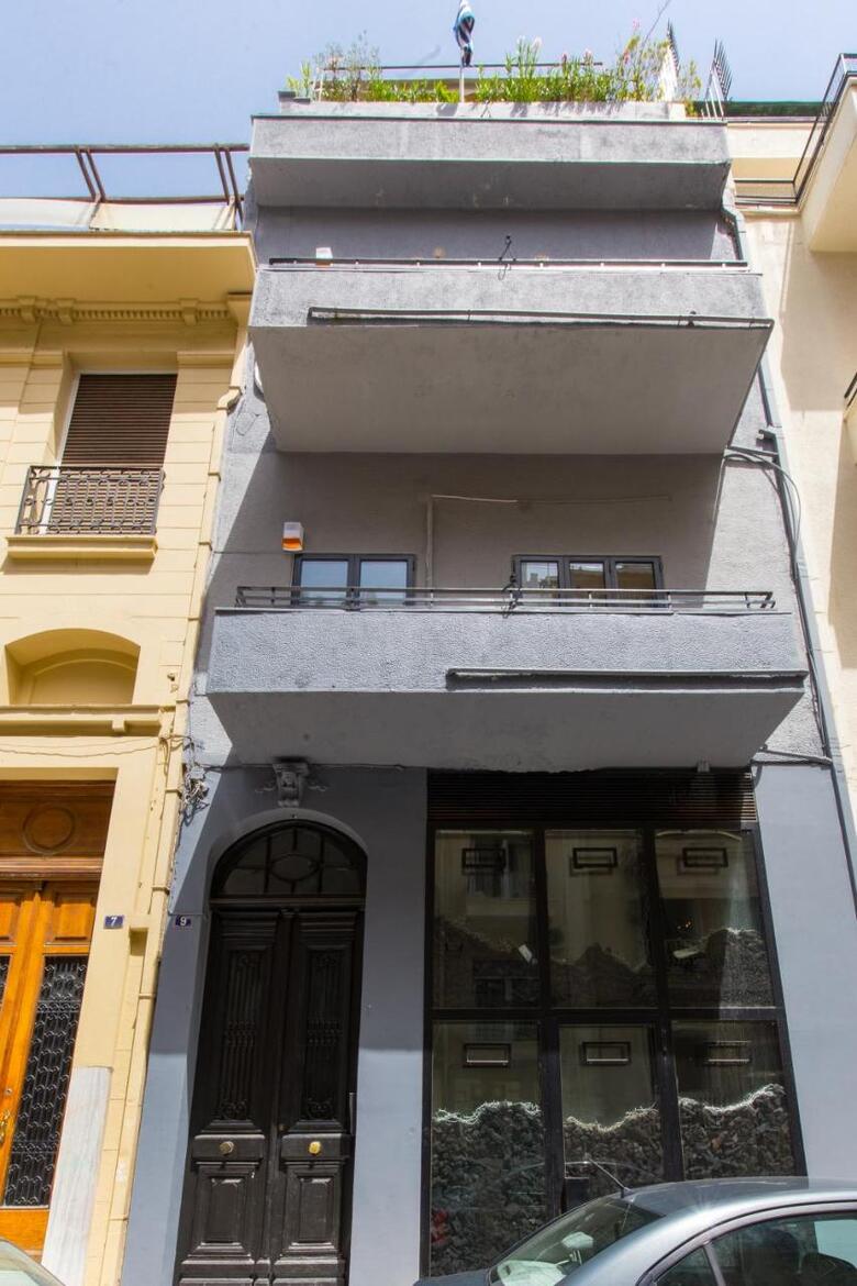 Soho Apartments
