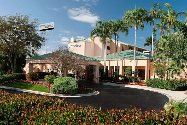 Hotel Courtyard Miami Lakes By Marriott