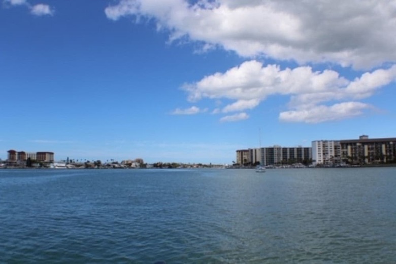 Emerald Gold Luxury Water Adventure Clearwater Beach