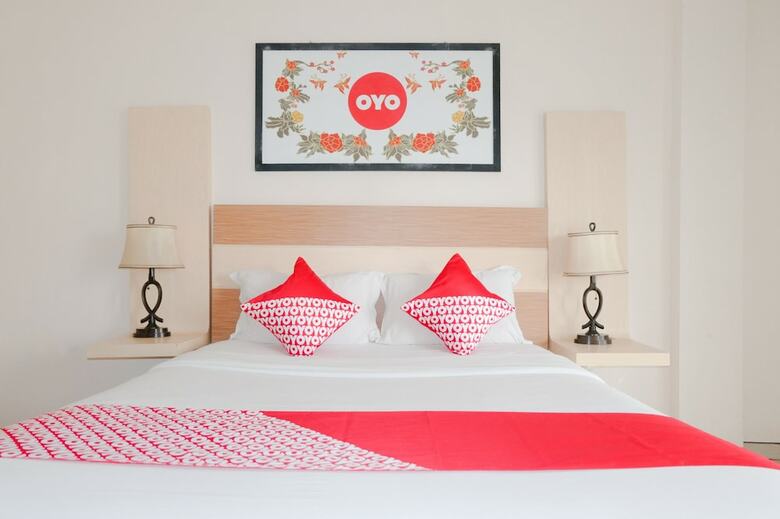 Hostal Oyo 696 Hasanah Guest House  de Saphire