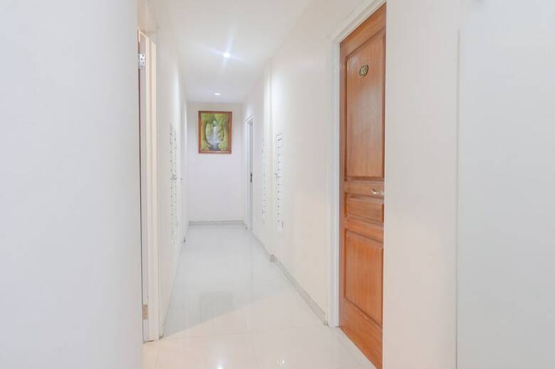 Hostal Oyo 696 Hasanah Guest House  de Saphire
