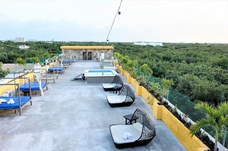 Hotel Capital O Hacienda Madro�o