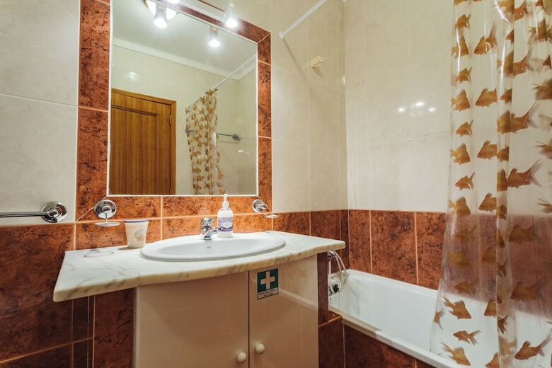 Best Houses 18 - Typical Portuguese Apartment