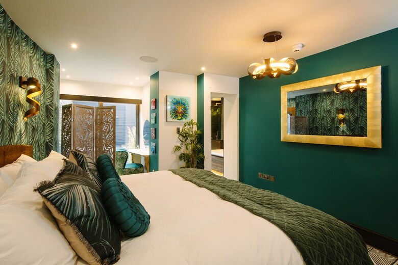 Bed & Breakfast Absoluxe Suites