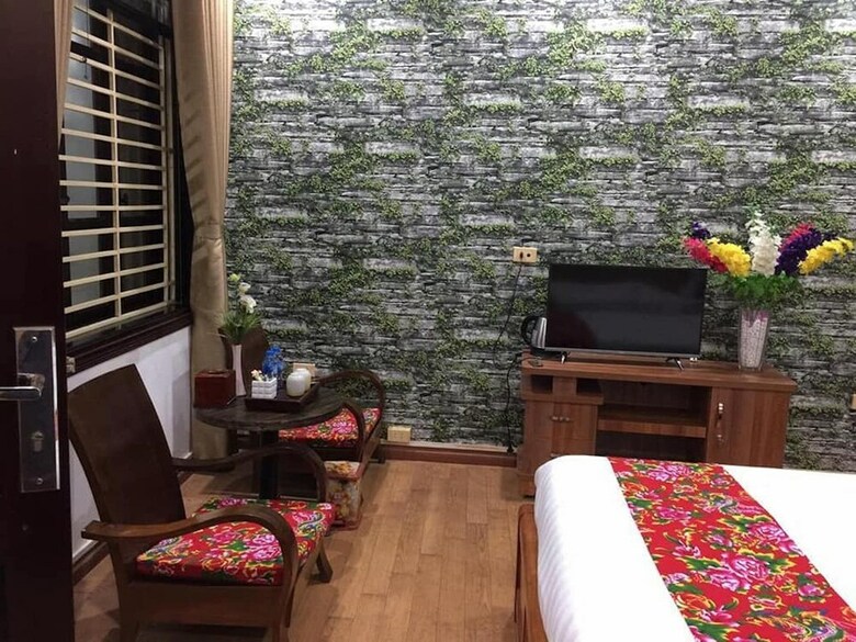 Hotel Dollar Homestay & Travel