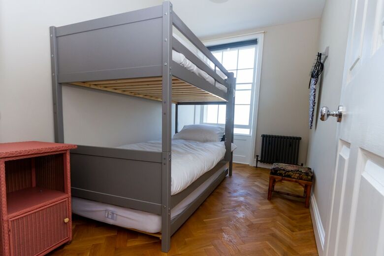 Apartamentos Stylish Flat Overlooking Winter Gardens, Sea Views
