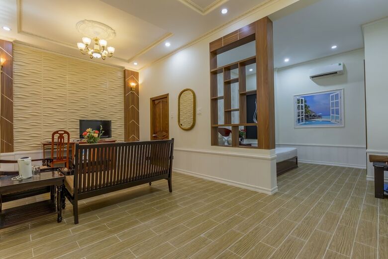Hotel Palmira Beach Resort & Spa
