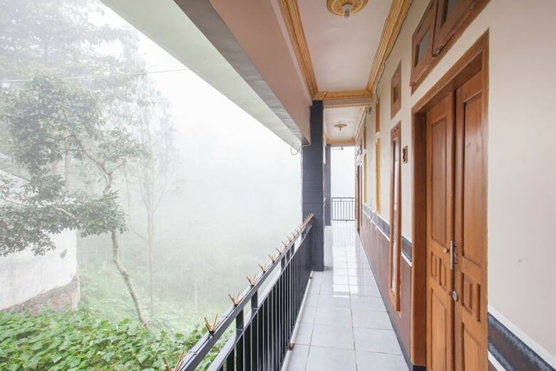 Hotel Reddoorz @ Bromo Tosari