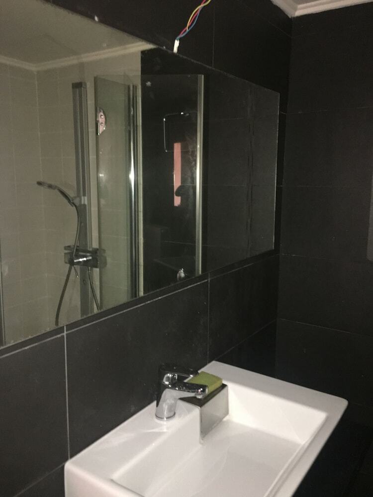 Apartamentos Traditional Studio Near Airport