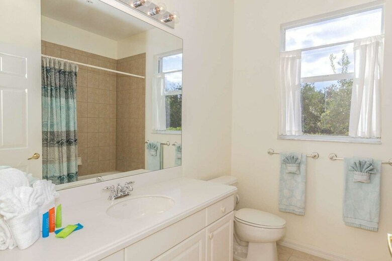14543 Abaco Lakes Dr #104