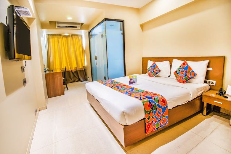Fabhotel Imperial Residency