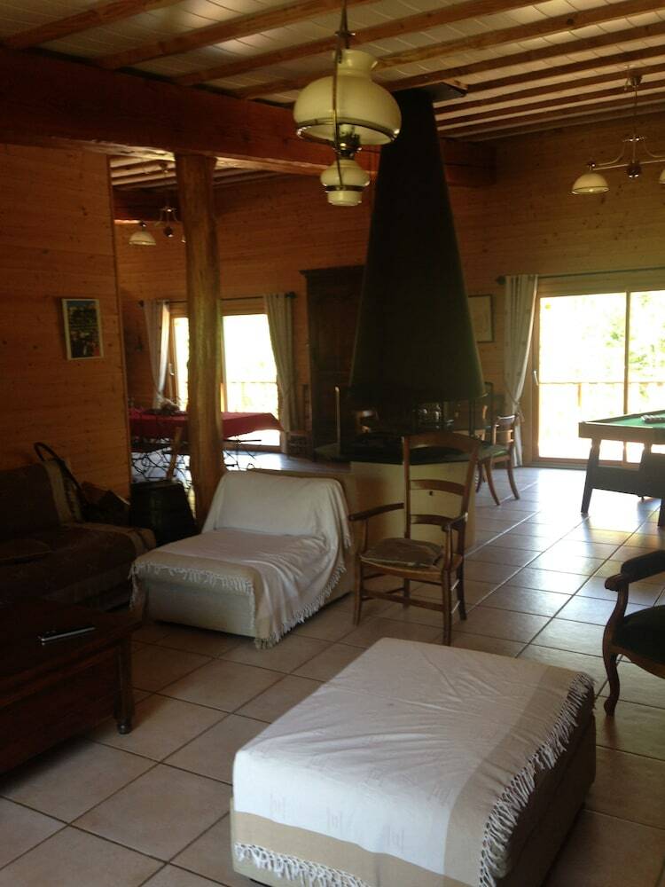 Hotel Chambres D'h�tes Les Sentiers Du Lac