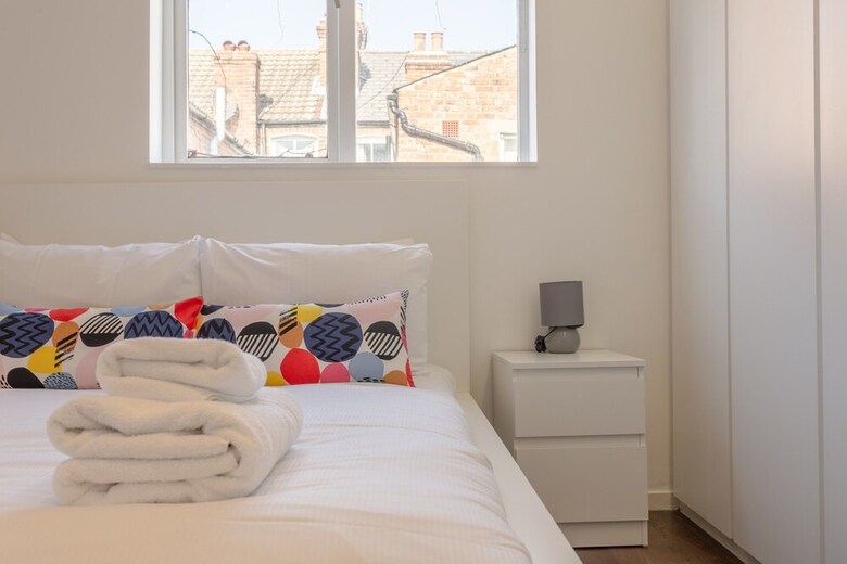 Apartamentos Stunning 2 Bedroom Terrace Flat In Fulham