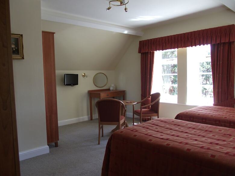 Channel House Hotel