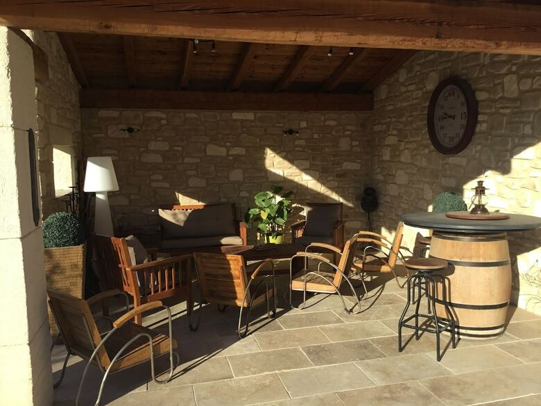 Bed & Breakfast Le Mas de Nonin - Chambres D'hotes