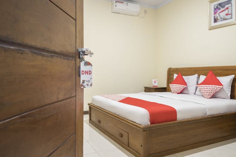 Hotel Oyo 824 Makassar Guest House