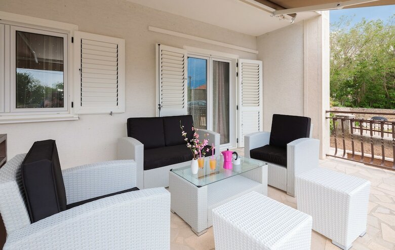 Modern Xxl Villa