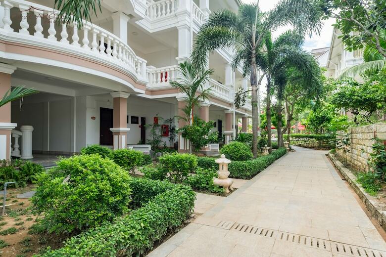 Hotel Chez Carole Center Resort & Spa
