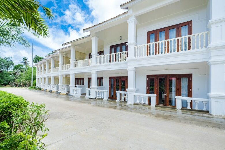 Hotel Chez Carole Center Resort & Spa