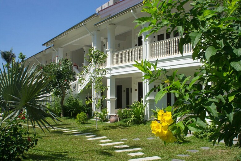 Hotel Chez Carole Center Resort & Spa