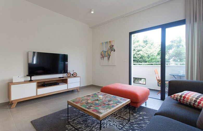 Sunny Luxary Apartments