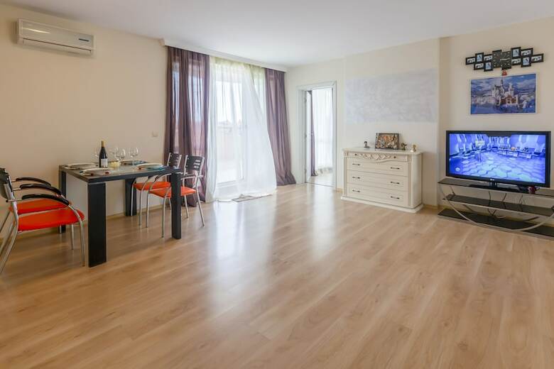 Two Bedroom Apartment, Terrace In Aphrodite Palace