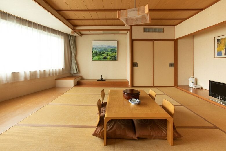 Oyo Hotel New Mogamiya Yamagata Station