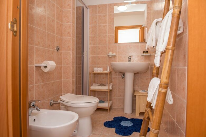 Hotel Al Faro Guest House