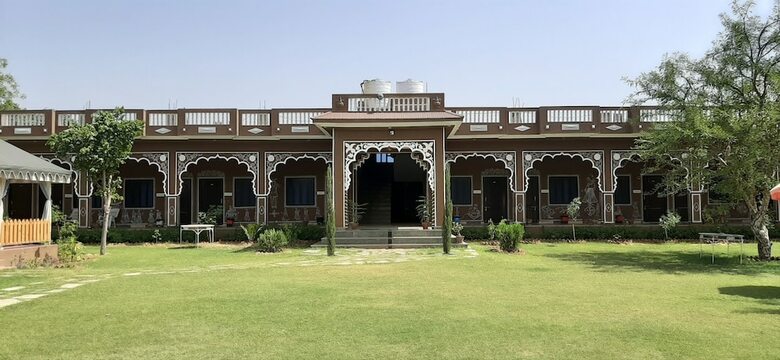 Hotel Pushkar Vela Resort