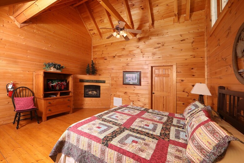 Echoes Of Eden - Four Bedroom Cabin