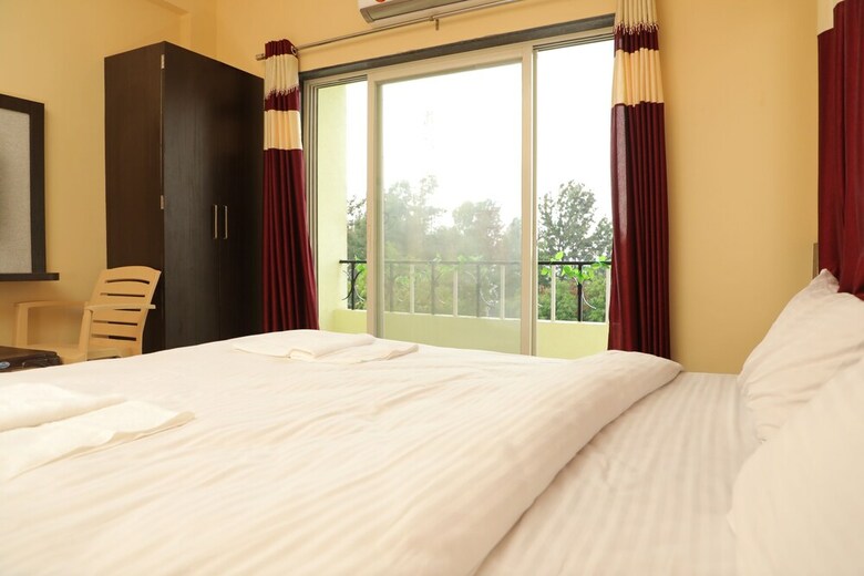 Hotel The Lavin Valley