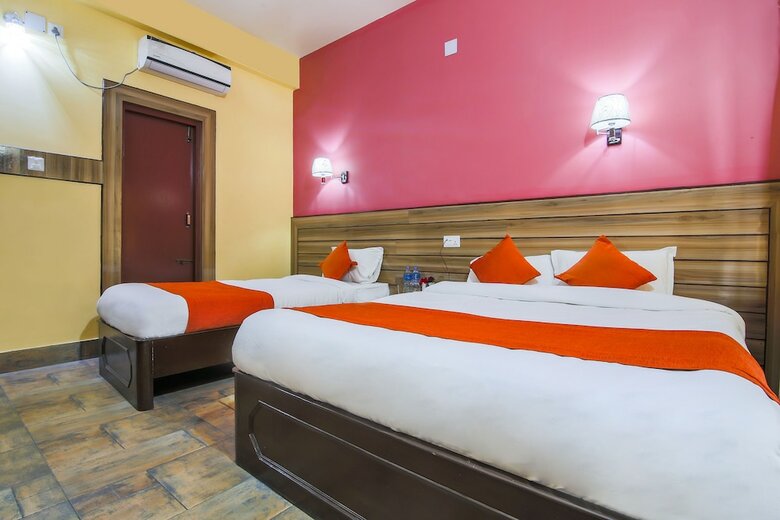 Hotel Oyo 379 Holiday Resort